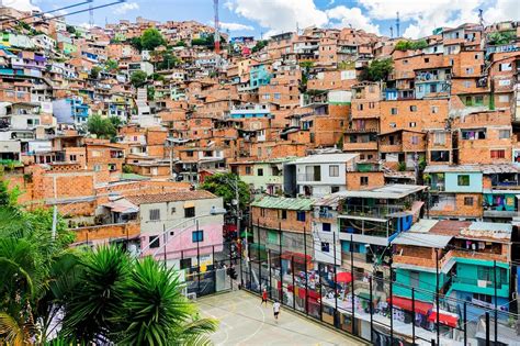 comuna 13 medellin.